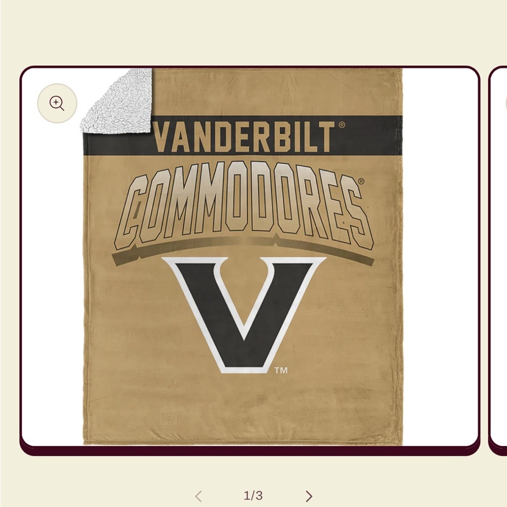 BRAND NEW IN PACKAGE Vanderbilt throw blanket Sherpa 50x60